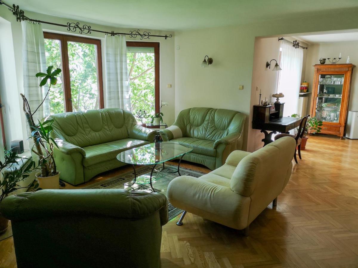 Feels Like Home Metro Zacisze Varşovia Exterior foto