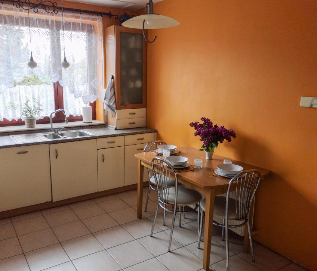 Feels Like Home Metro Zacisze Varşovia Exterior foto